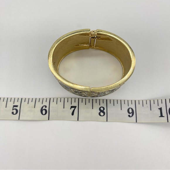 Black Enamel and Gold Tone Clamper Bangle Bracelet Vintage Art Deco - Picture 5 of 9